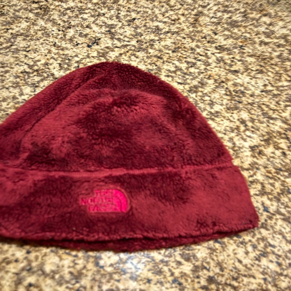The North Face Burgandy Osito Beanie - Picture 5 of 8